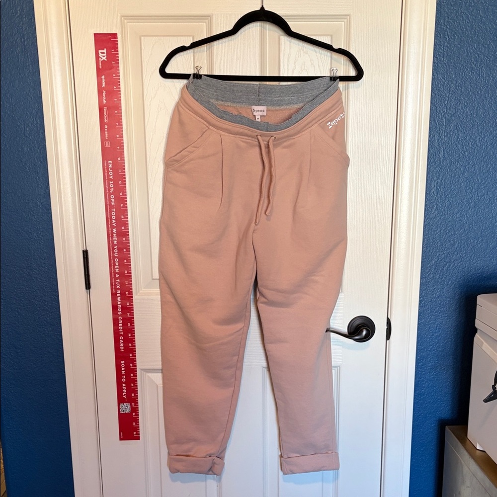 Repetto Heather Gray and Soft Pink Knit Sweats - Picture 2 of 5